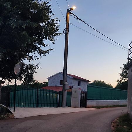 Villa Lita Pazin Ngoại thất bức ảnh
